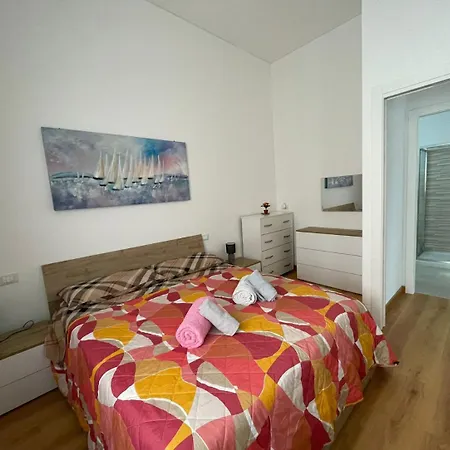 Appartamento Luna Home- Vista Mare - 4 Posti Letto Con Parcheggio Privato - Wifi